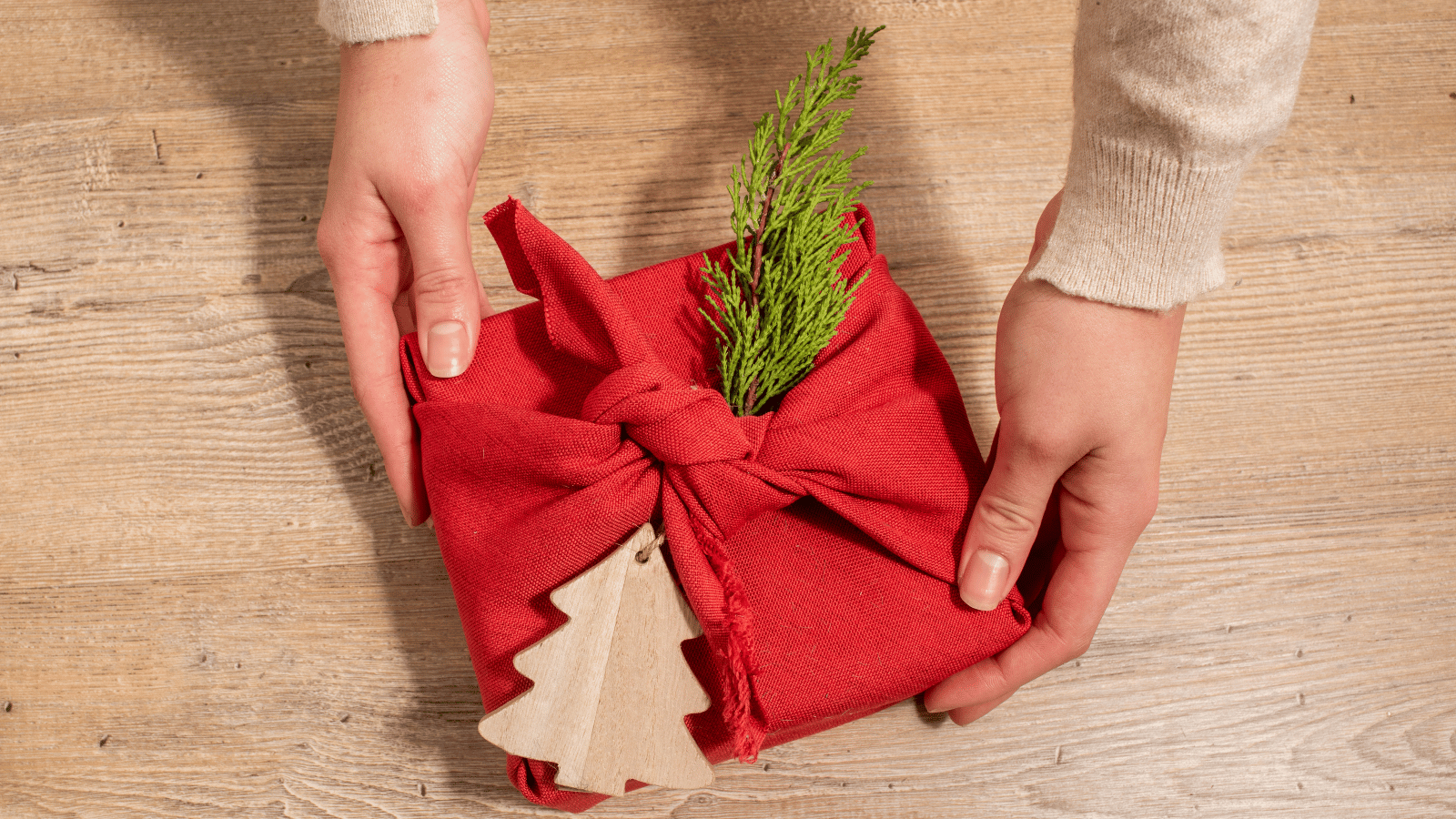 gift wrapping with Furoshiki Wrap